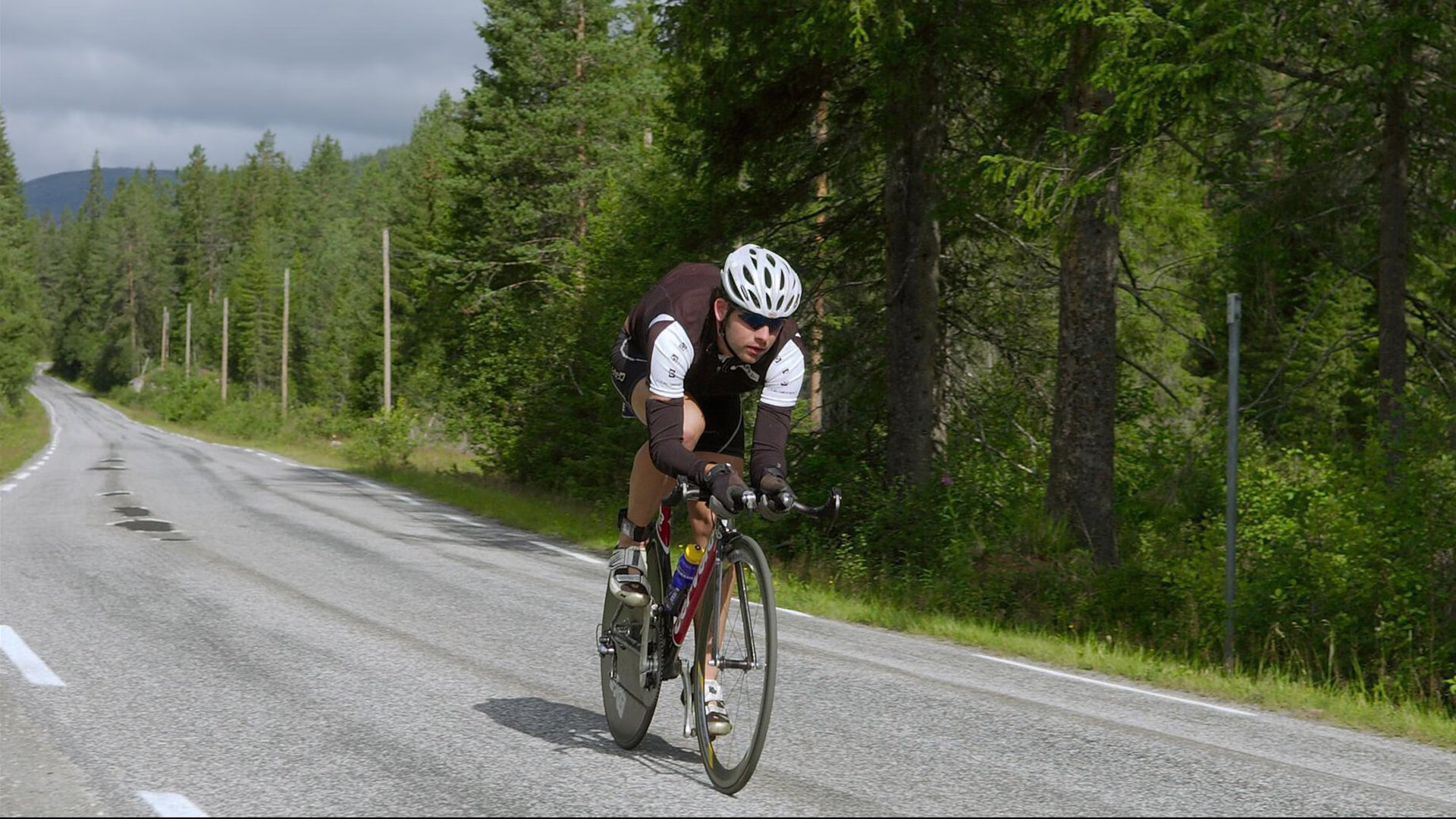 里尔主帅调整战术，里尔最近比赛